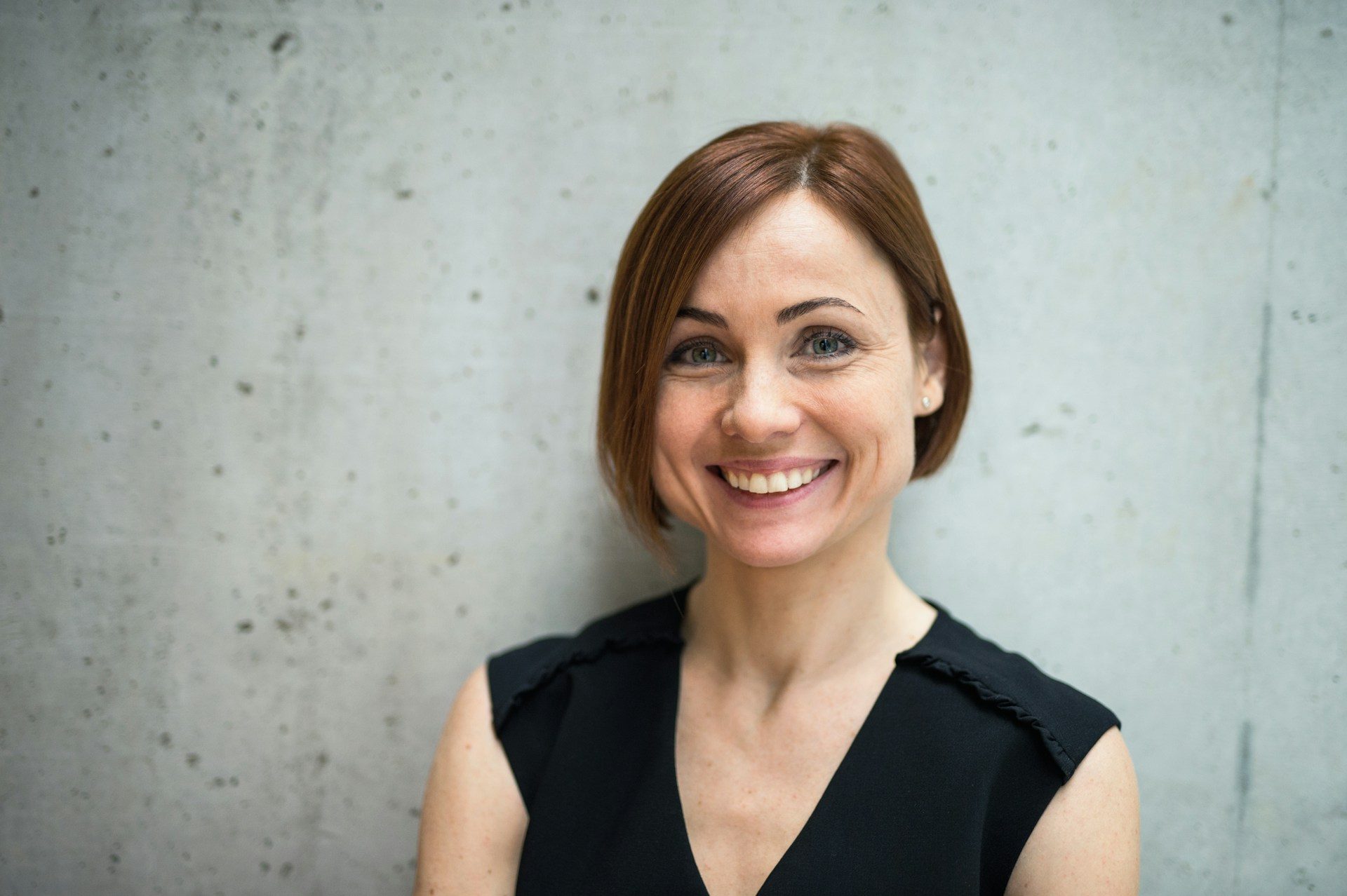 Portrait souriant d’une recruteuse